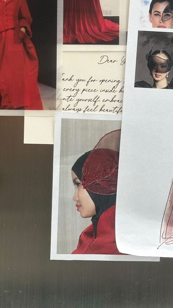 Referensi headpiece organza maroon